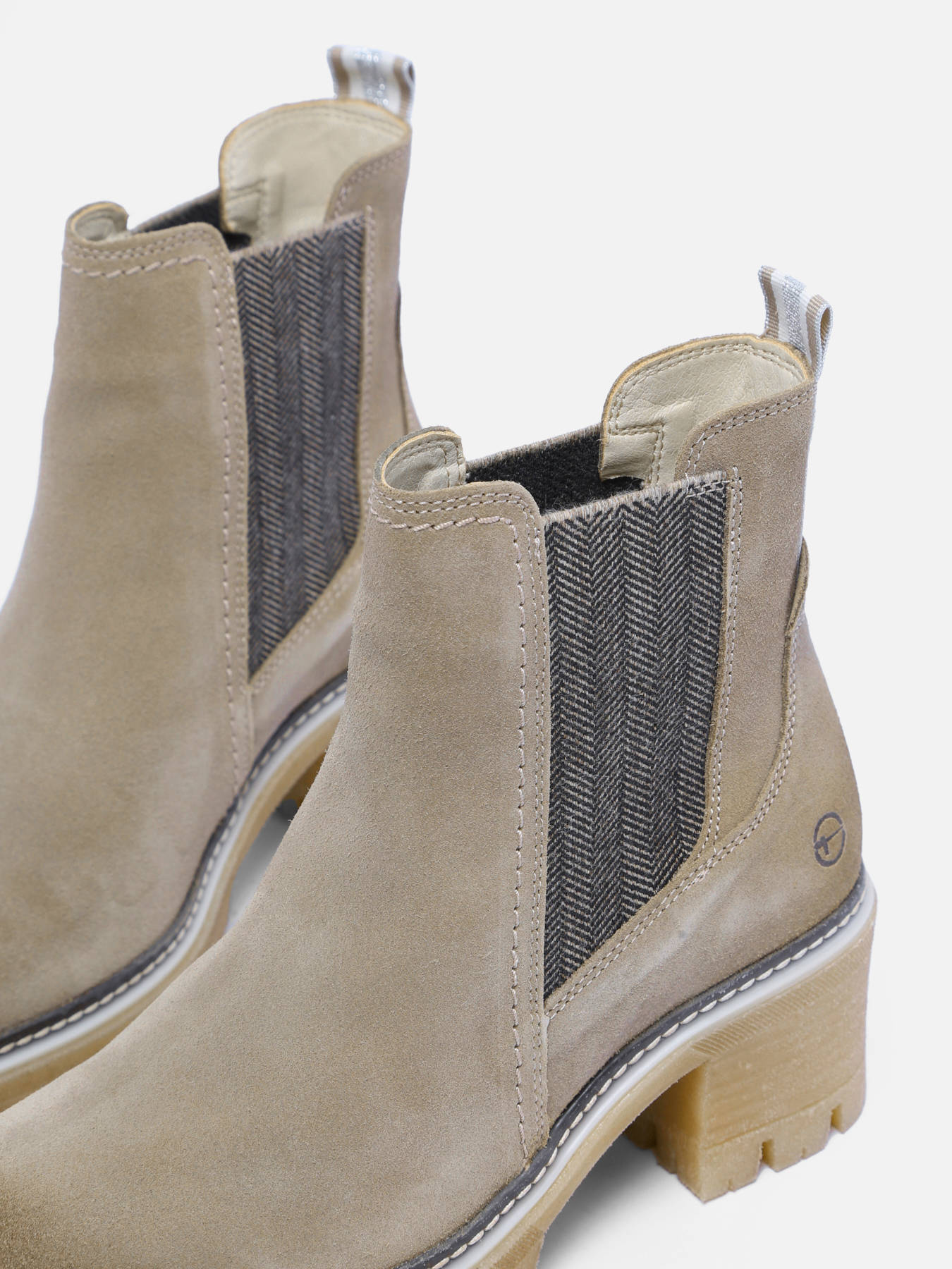 Tamaris chelsea sales boots bruin