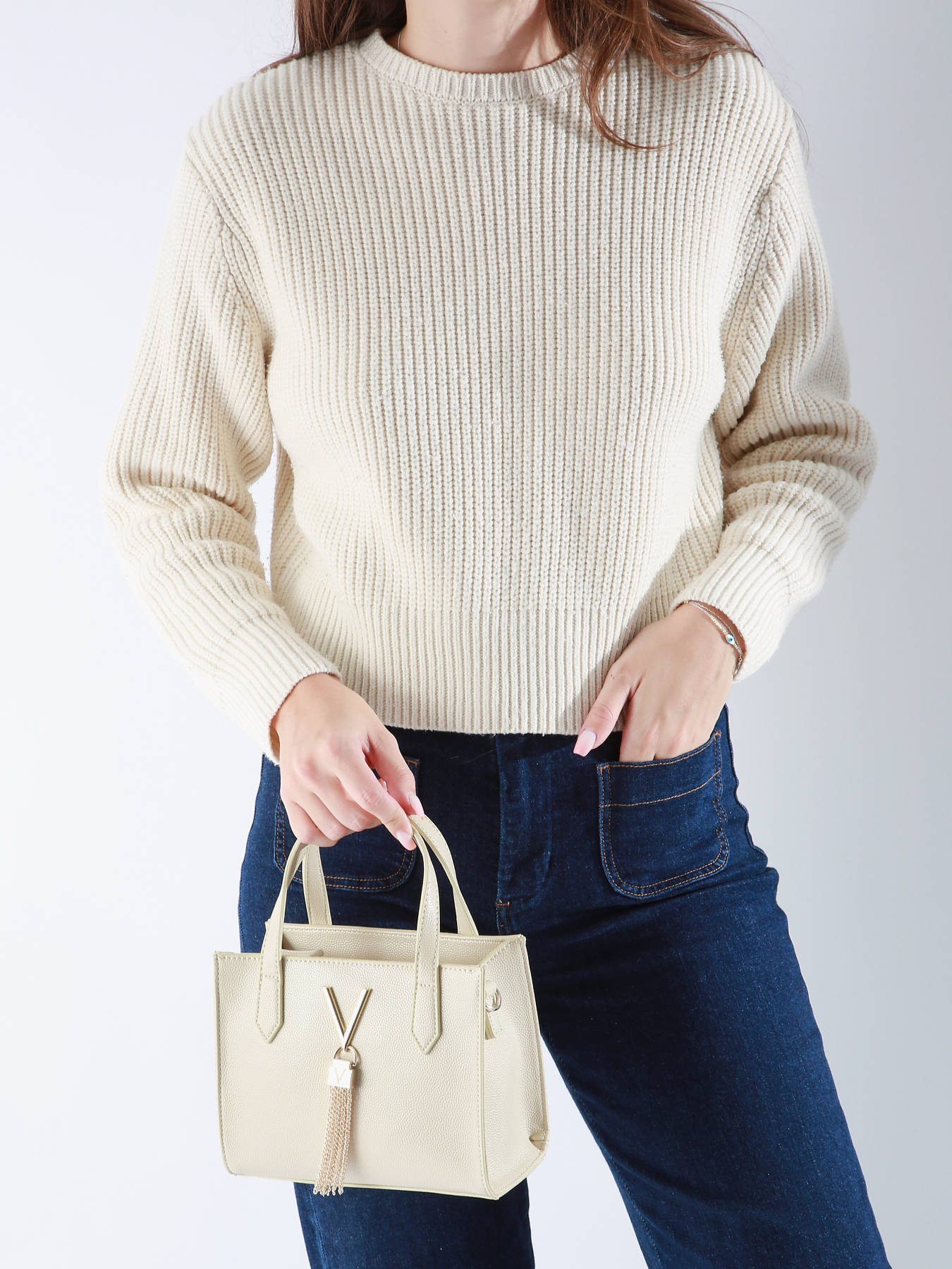 Valentino divina handtas best sale