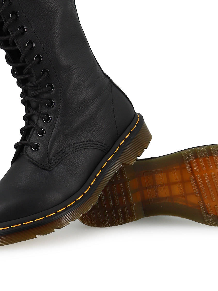 Dr. Martens