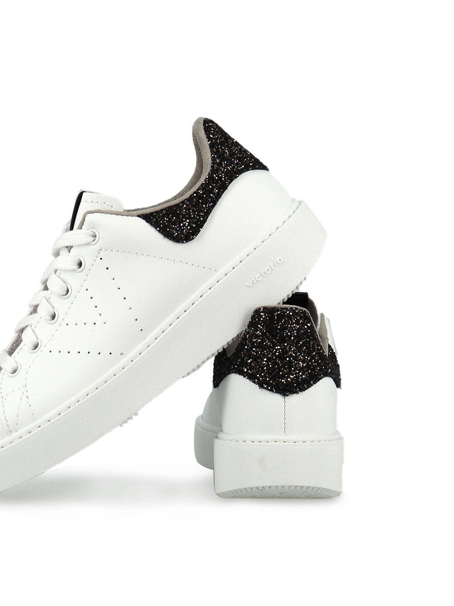 Sneakers Victoria 1260139 op edisac.be