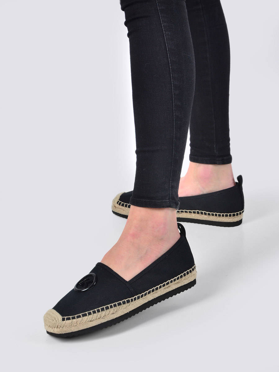 Michael Kors Hazel Ankle Strap Black | Strappy sandaal | fashionette