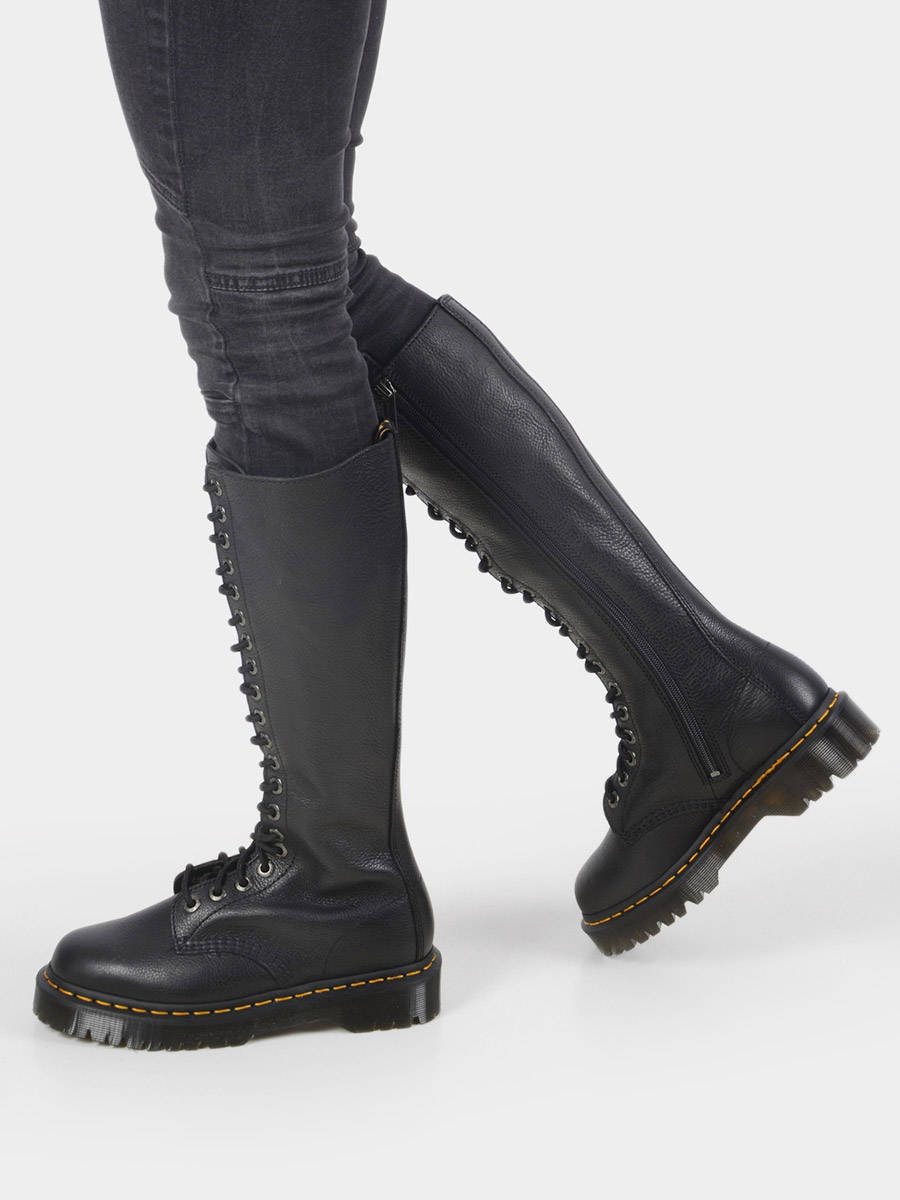 Laarzen Dr Martens 1B60.BEX.PISA op edisac.be