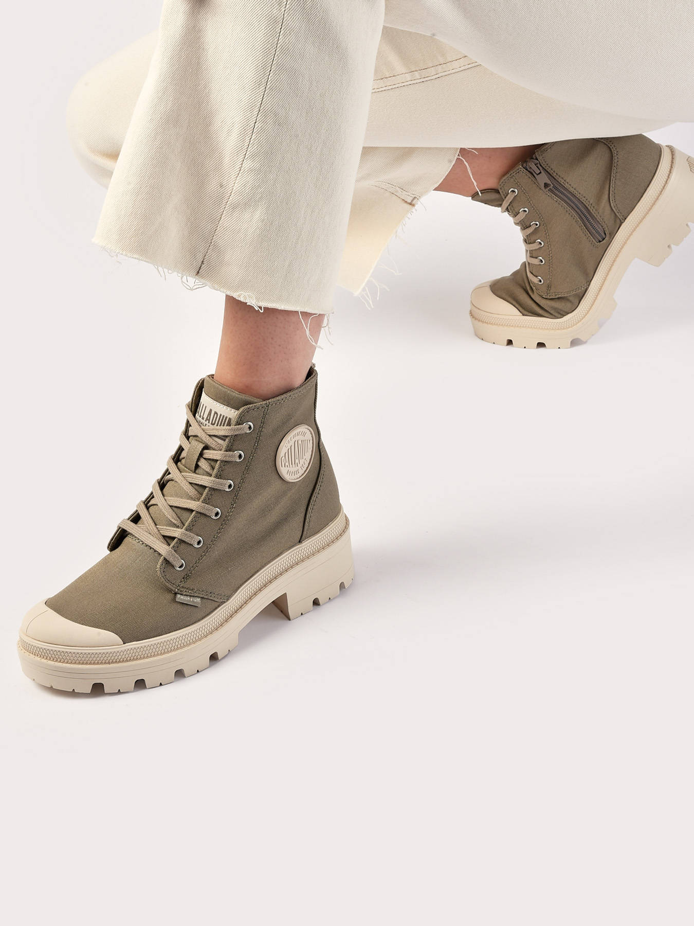 Sneakers Palladium Women PALLABASE TWILL op edisac.be