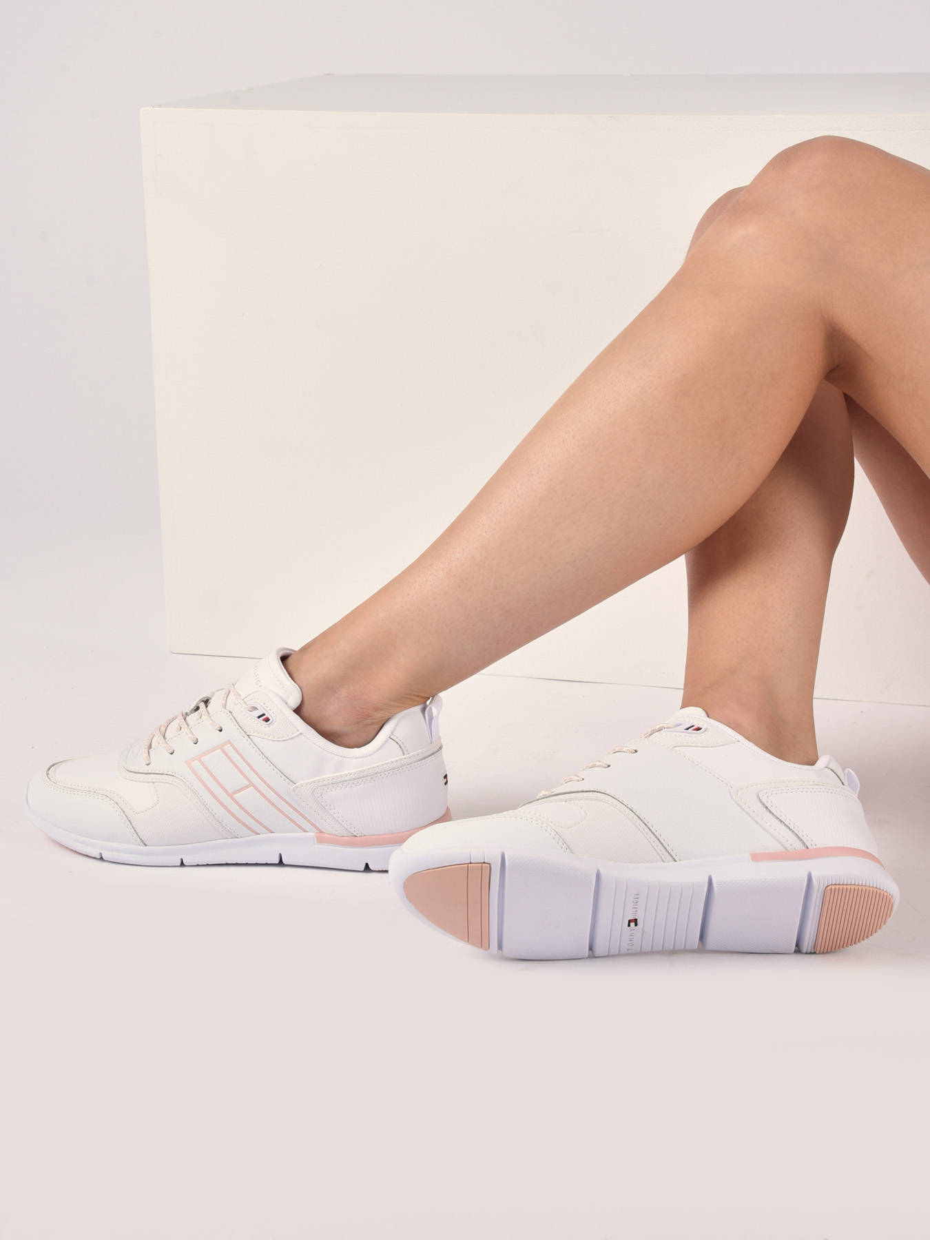 Sneakers Tommy Hilfiger Women TH LIGHTWEIGHT SNEAK op edisac.be