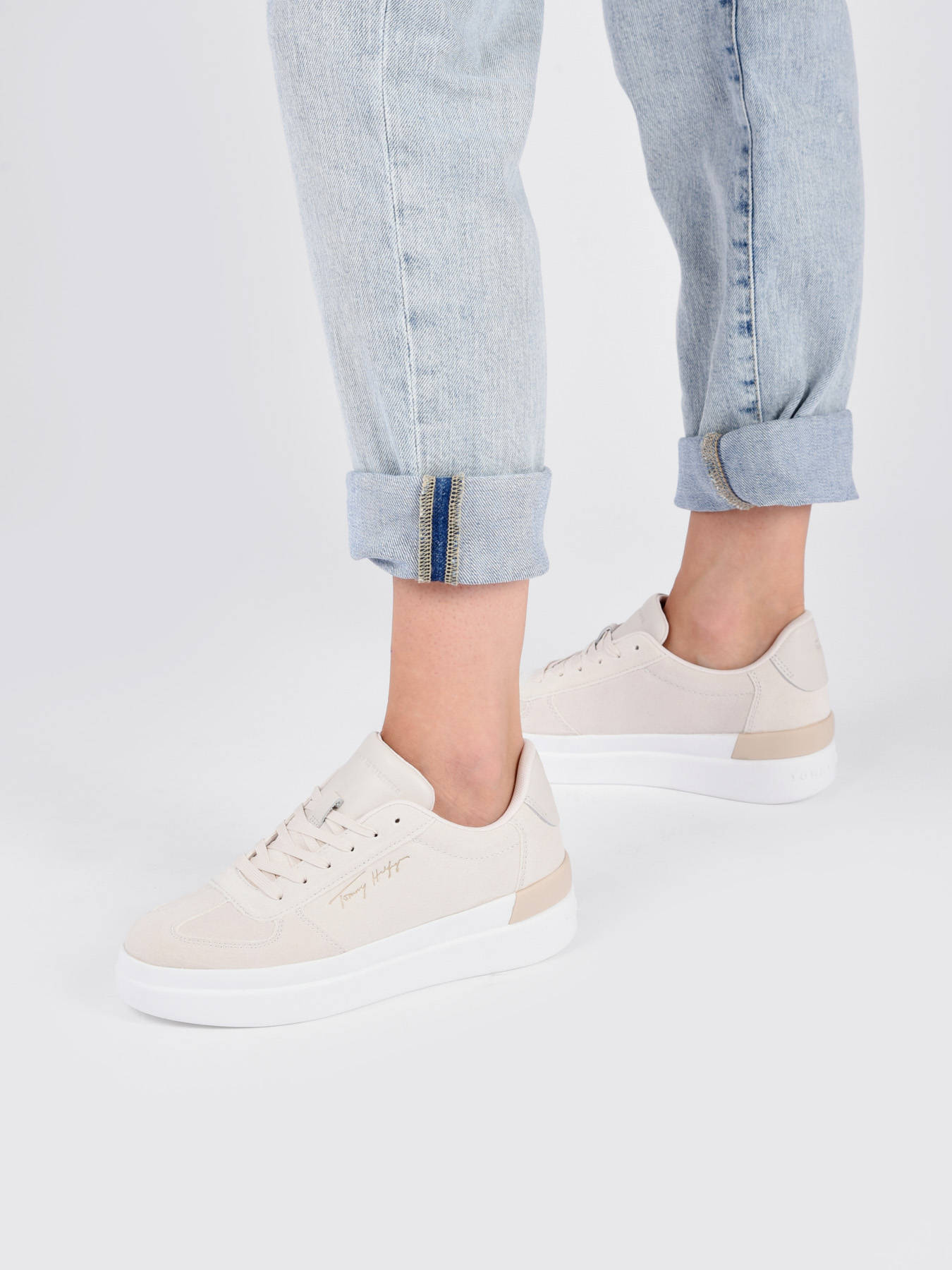 Sneakers Tommy Hilfiger Women TH SIGNATURE SUEDE S op edisac.be