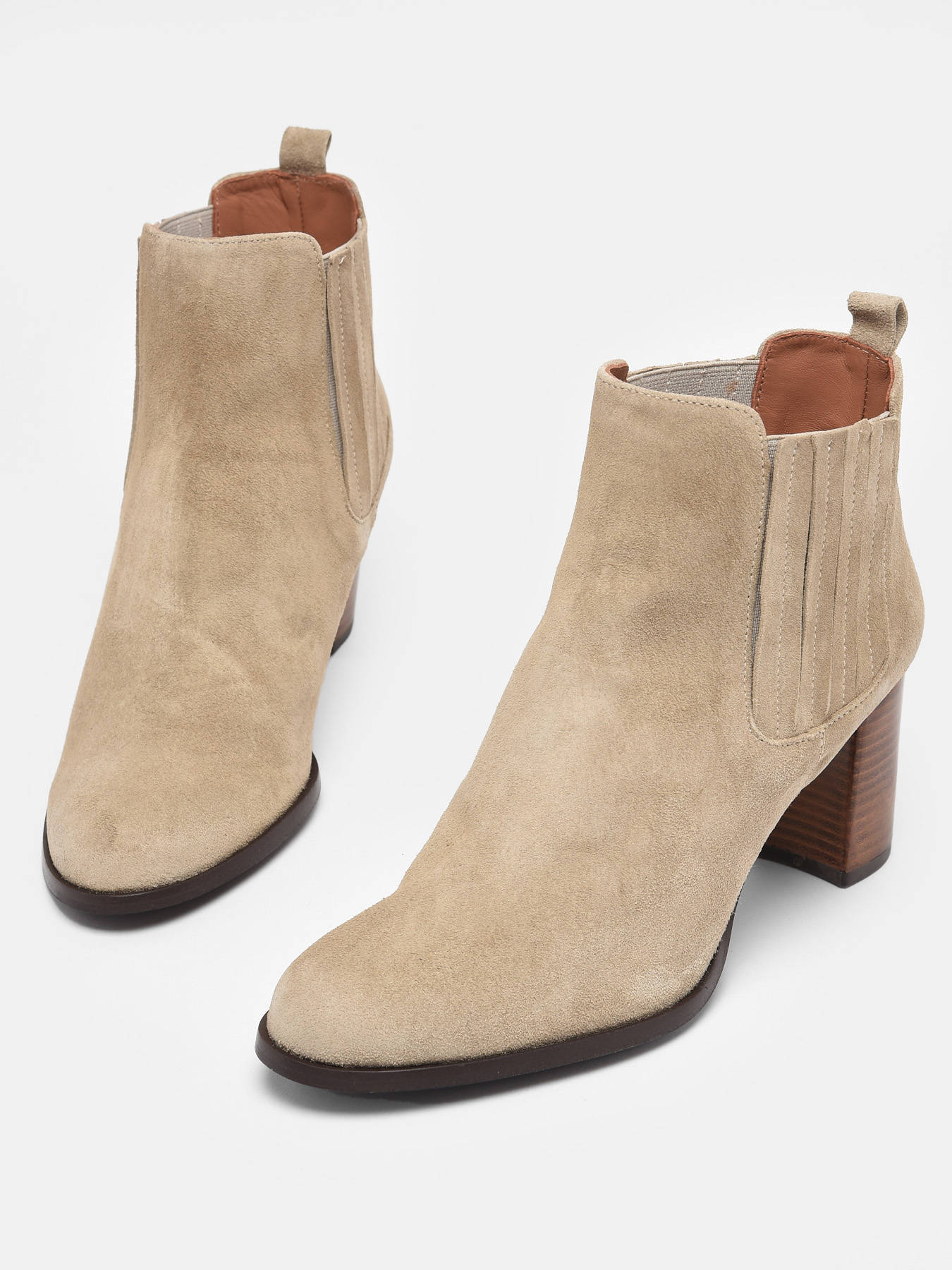 beige enkellaarsjes met hak