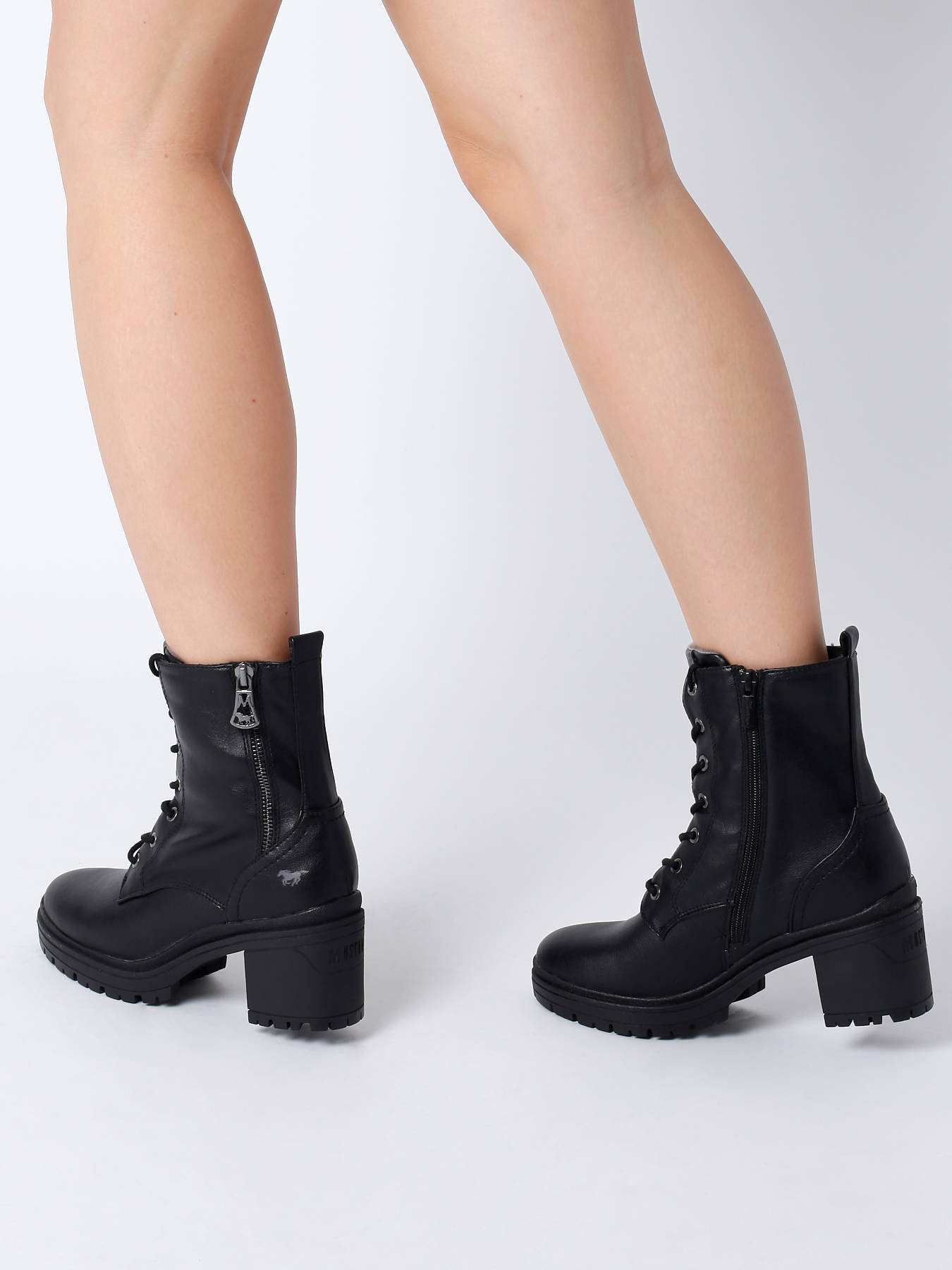 Boots/enkellaarsjes Mustang Women 1409-504 op edisac.be