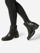 Bottines Chiara En Cuir Dorking Noir accessoires D9134-vue-porte