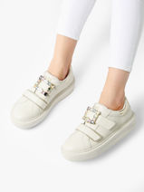 Sneakers Kylie En Cuir Liu jo Beige women BF3089PX-vue-porte