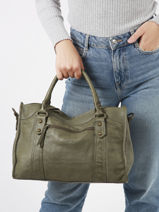 Sac Port Main Cow Cuir Basilic pepper Vert cow BCOW22-vue-porte