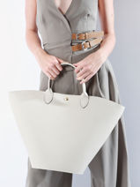 Longchamp Epure Sac port main Beige-vue-porte