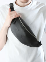 Sac Banane Calvin klein jeans Noir monogram soft K512015-vue-porte