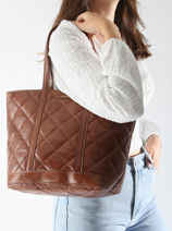 Cabas Cabas Cuir Cuir Vanessa bruno Marron cabas cuir 84V40378-vue-porte