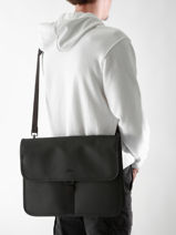 Sac Bandoulire Ucon acrobatics Noir accessoire KATSU-vue-porte