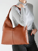 Sac Port paule Caviar Cuir Milano Marron caviar CA24091-vue-porte