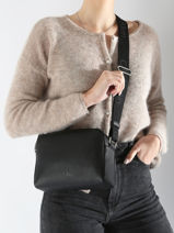Sac Bandoulire Ultralight Calvin klein jeans Noir ultralight K612711-vue-porte