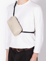 Sac Banane Ucon acrobatics Beige accessoire ANDO-vue-porte