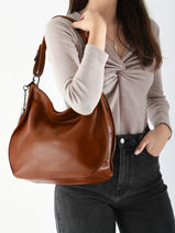 Sac Port paule Caviar Cuir Milano Marron caviar CA24069-vue-porte