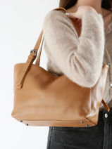 Schoudertas Caviar Leder Milano Bruin caviar CA24065-vue-porte
