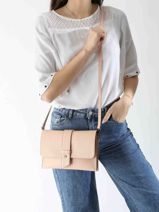 Sac Bandoulire Caviar Cuir Milano Rose caviar CA240610-vue-porte