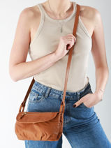Sac Bandoulire Jenny Cuir Nat et nin Marron vintage JENNY-vue-porte