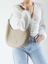 Longchamp Essential cuir Schoudertas Beige-vue-porte