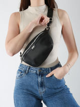 Sac Banane David jones Noir saffiano CM7371-vue-porte