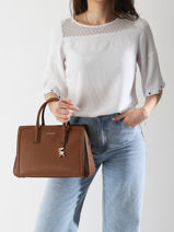 Sac Port Main Laila Michael kors Beige laila R5G9IS6L-vue-porte