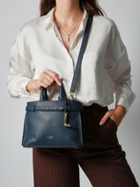 Sac Bandoulire Faubourg Cuir Lancel Bleu faubourg A13527-vue-porte