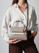 Sac Bandouli�re Faubourg Cuir Lancel Bleu faubourg A13949-vue-porte