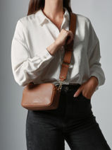 Cross Body Tas Tradition Leder Etrier Bruin tradition ETRA141S-vue-porte