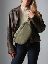 Sac Banane Cow Cuir Basilic pepper Vert cow BCOW54-vue-porte