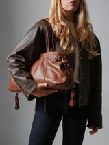 Sac Port paule Cow Cuir Basilic pepper Marron cow BCOW80-vue-porte