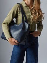 Sac Port� �paule Caviar Cuir Milano Bleu caviar CA25061-vue-porte