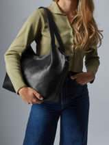 Sac Port paule Caviar Cuir Milano Noir caviar CA25061-vue-porte