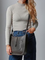 Sac Bandouli�re Caviar Cuir Milano Marron caviar CA25068-vue-porte