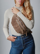 Sac Banane Cuir Milano Beige velvet VE24119-vue-porte