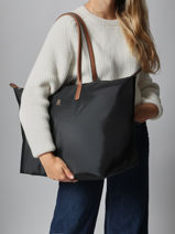 Sac Port paule Popette Nylon Tommy hilfiger Noir popette AW17996-vue-porte