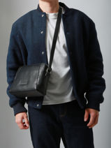 Sac Bandoulire Arthur & aston Noir jose 7-vue-porte