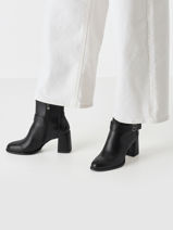 Bottines  Talon Tamaris Noir accessoires 45-vue-porte