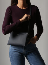 Sac Bandoulire L.12.12 Concept Lacoste Bleu l.12.12 concept NF1887PK-vue-porte