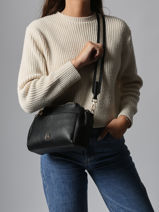 Sac Bandoulire Soft Lulu castagnette Marron soft YAMINA-vue-porte