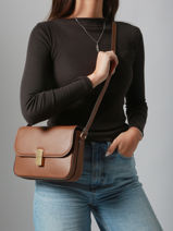 Sac Bandoulire M Alice Cuir Nat et nin Marron vintage M-vue-porte