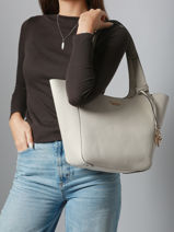 Sac Port paule Calista Guess Blanc calista BG733422-vue-porte