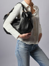 Sac Port paule Studio Cuir Gerard darel Noir studio DCSA2457-vue-porte
