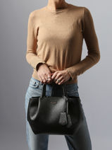 Sac Port Main Amorette Guess Beige amorette BG789806-vue-porte