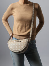 Sac Bandoulire Silia Guess Rose silia GP989018-vue-porte