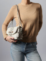 Sac Port paule Lefia Guess Gris lefia KG964419-vue-porte