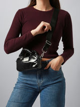 Sac Bandoulire Glossy Polyester Recycl Wouf Noir glossy BM250023-vue-porte