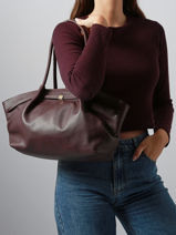 Sac Port paule Caviar Cuir Milano Rouge caviar CA25062-vue-porte